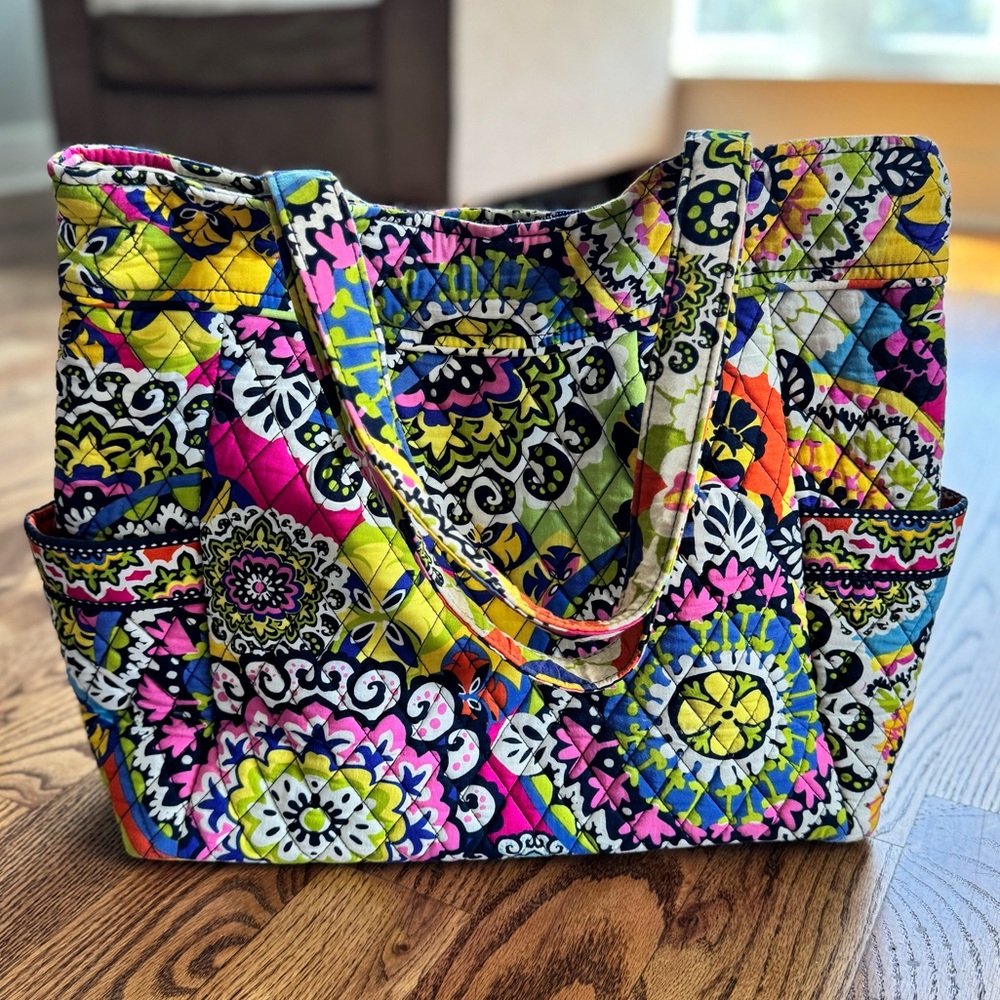 Vera Bradley Tote